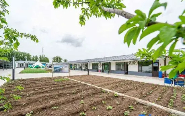 Linxi Linxi Town Chengbei Homestay (Linxi County Government)