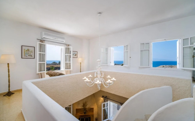 Villa Celma in Santorini