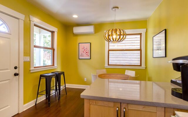 Sleeps 16 Luxurious 6BR Seattle Home