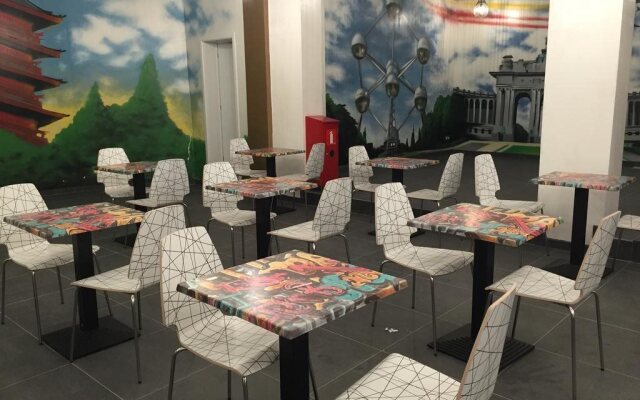 Midi Station Hotel