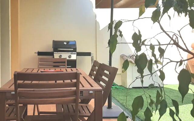 Villino Octagon in Assemini