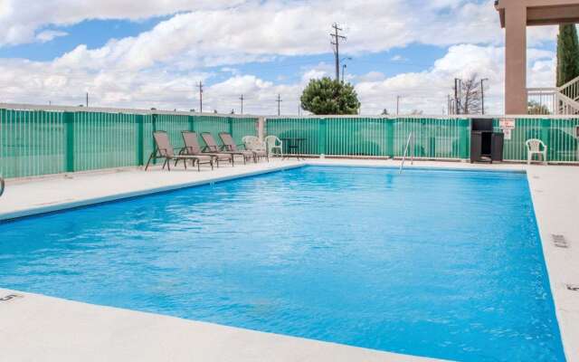 Econo Lodge Lordsburg I-10