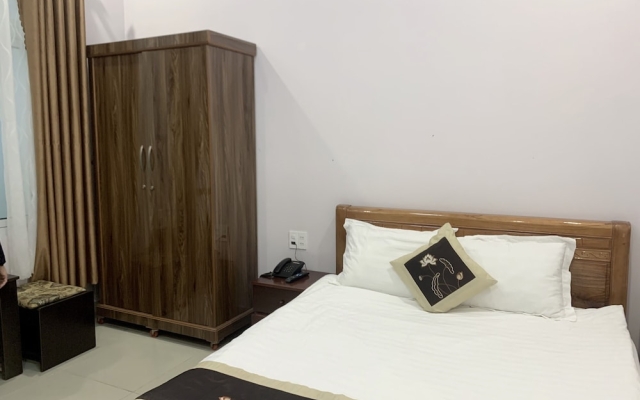 Phuong Dung Hotel