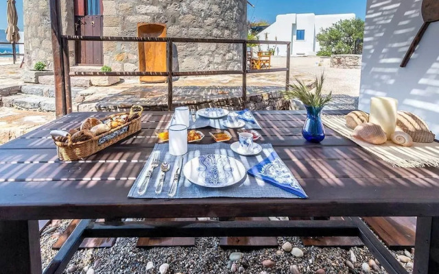 The Millers House Adamas Sea View