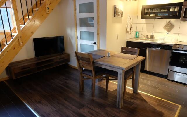 Red Cariboo Apartments