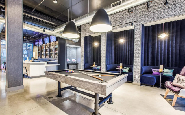 Aloft Dallas Arlington Entertainment District