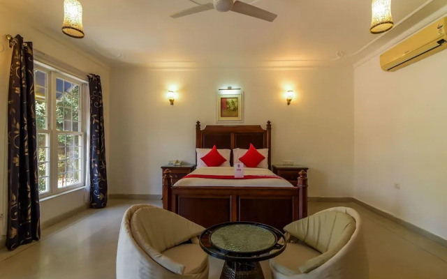 OYO 806 Hotel Safira River Front