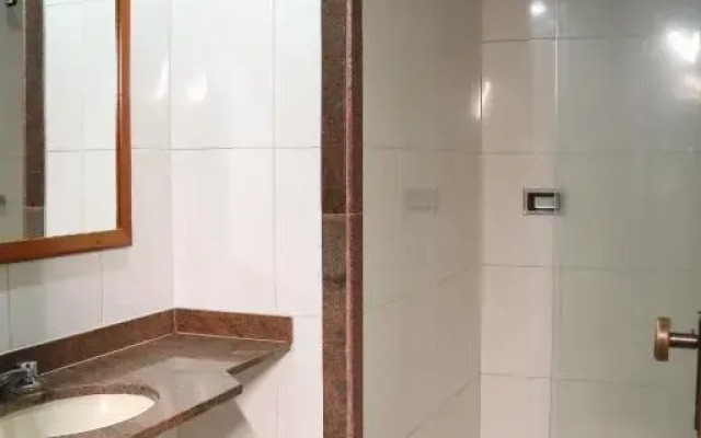 Station Hotel (Adults Only)