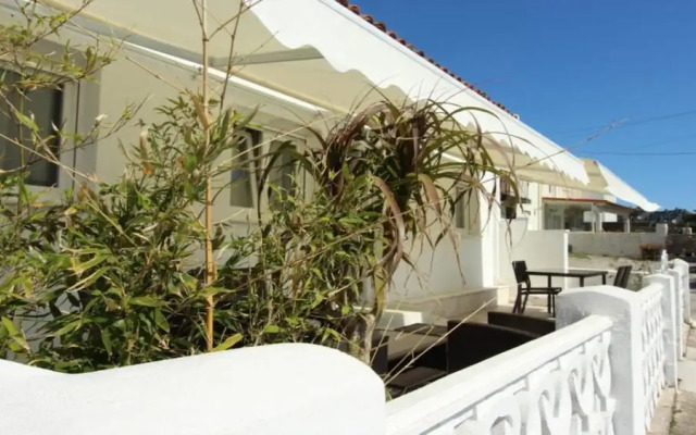 Residence by G - Avenida de Cantabria 60