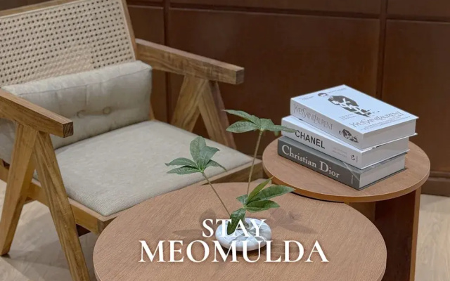 Stay Meomulda