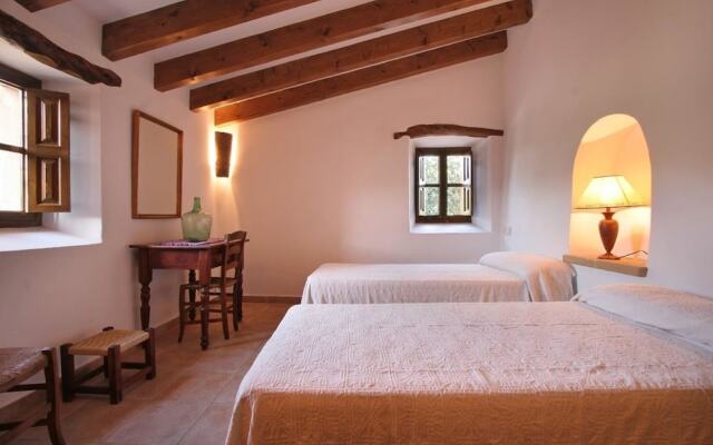 Villa - 3 Bedrooms with Pool and WiFi - 103142