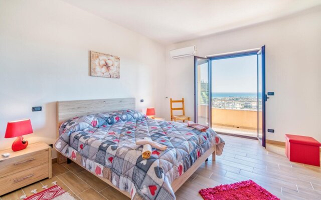 Stunning Apartment in Badolato With 3 Bedrooms and Wifi