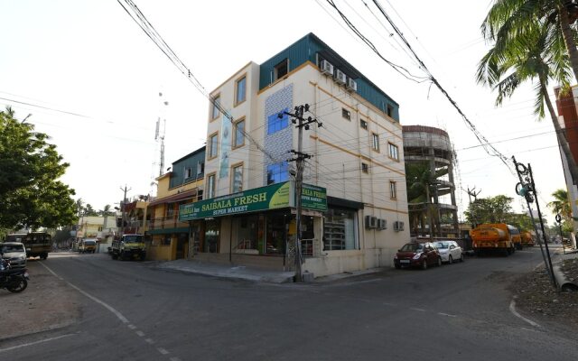 OYO 8266 Saibala Inn