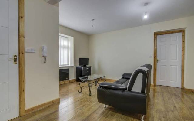 2 Bed, Luxury Apt4 Throstles