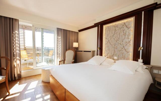 Hôtel-Restaurant La Clairière