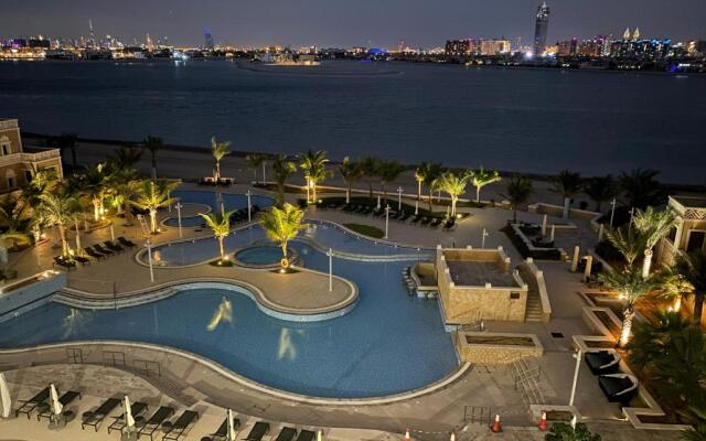 Luxury Apartments at Balqis Residence