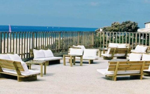 Merkaz Yami Caesarea