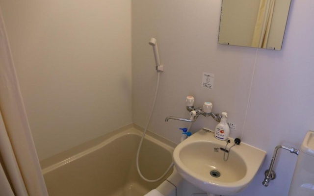 Izu 4 sea ocean reinforced con Double bed with sea view unit bath (Room – Bathroom – Atami