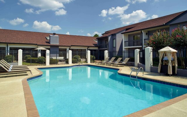 Sonesta Select Atlanta Norcross I-85