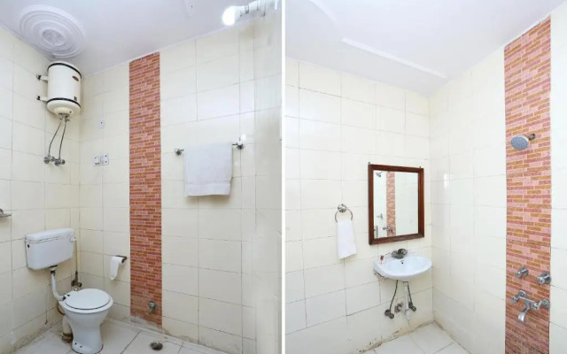 OYO Rooms Govindpuri Metro