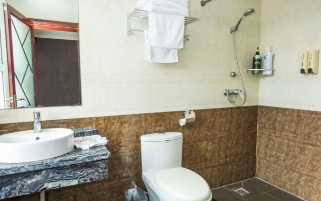 Wufu Hotel (Liuyang Jili Hospital Branch) – Bathroom – Changsha