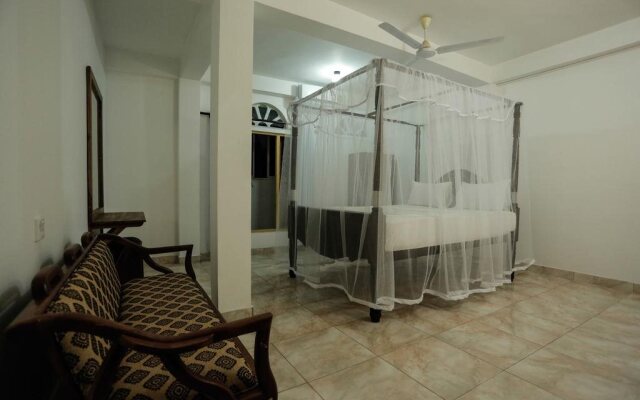 Tharanga Surfing Villa