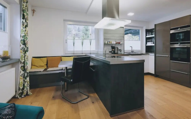 Kohlis Alpine Home by we rent
