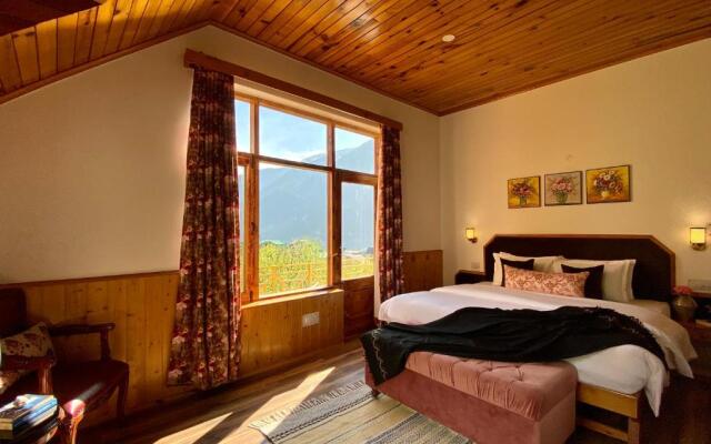Dil Bole Pahad - The Wooden Chalet, Prini, Manali