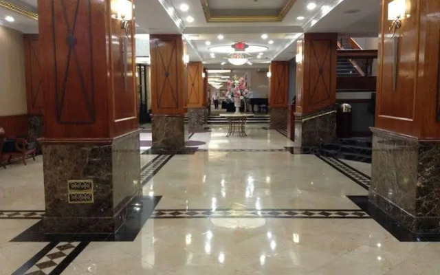 Clarion Hotel Empire Meadowlands