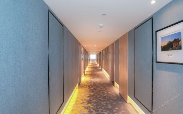 Atour Hotel Zibo High Tech Zone