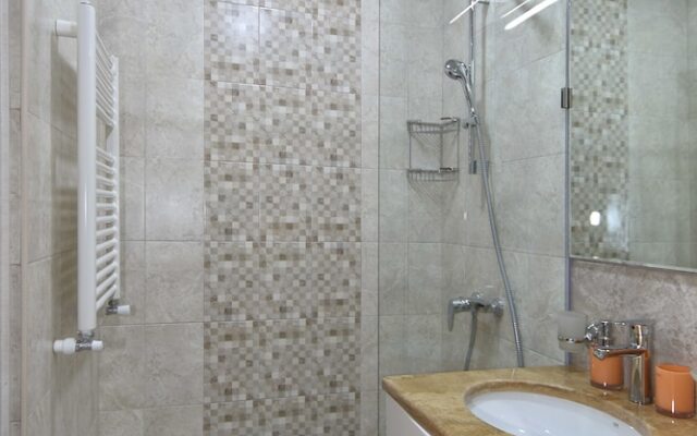 Gallery Apartment A