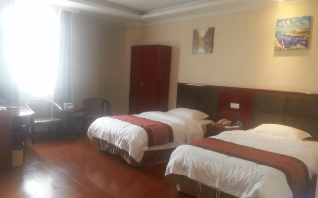 GreenTree Inn LiuAn HuoQiu County JianXing Road Express Hotel – Guest Rooms – Luan