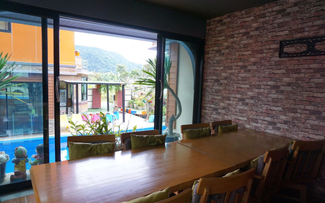 Phuruaboutique Hotel & Saunas