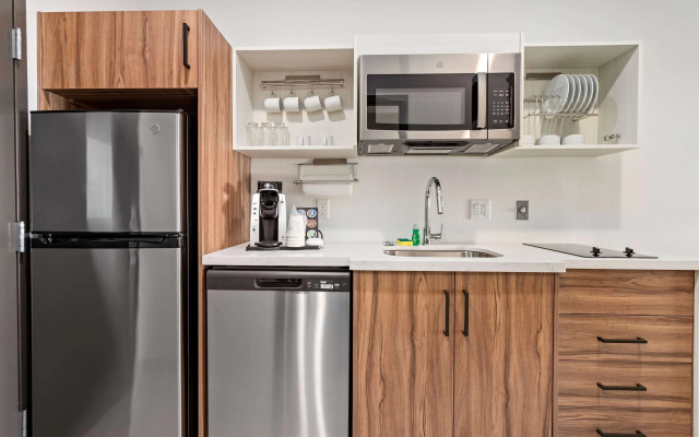 Hawthorn Extended Stay by Wyndham Port Arthur