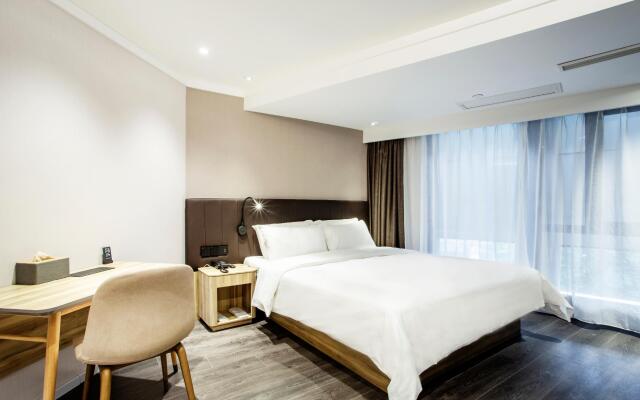 Hanting Premium Hotel Shanghai Zhongshan Park Yan'an Road