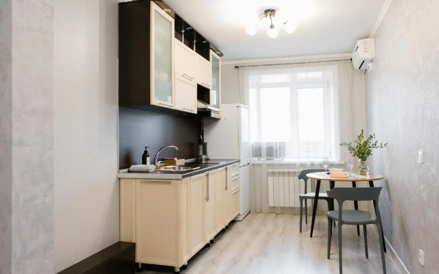Apartments on Voykova 8