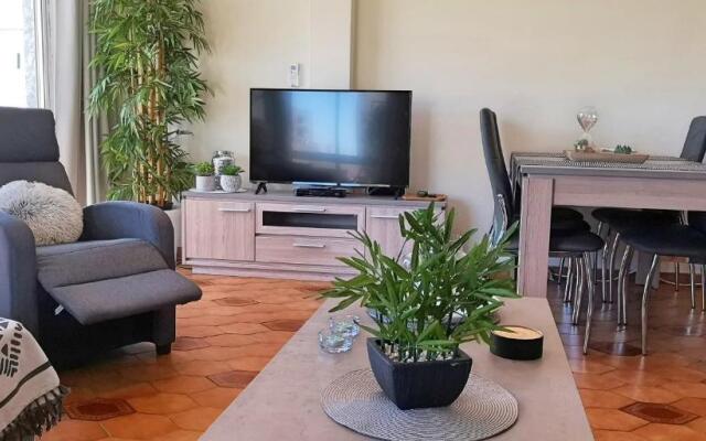 Penthouse T3 com Terraço e BBQ