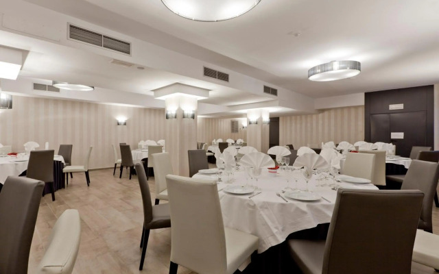 Hotel Reina Cristina