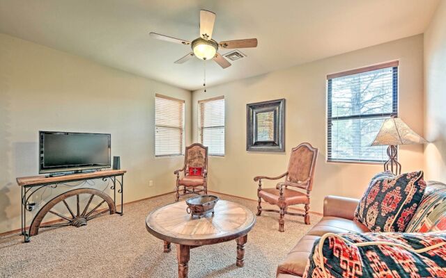 < 1 Mi to Torreon Golf Club: Show Low Condo