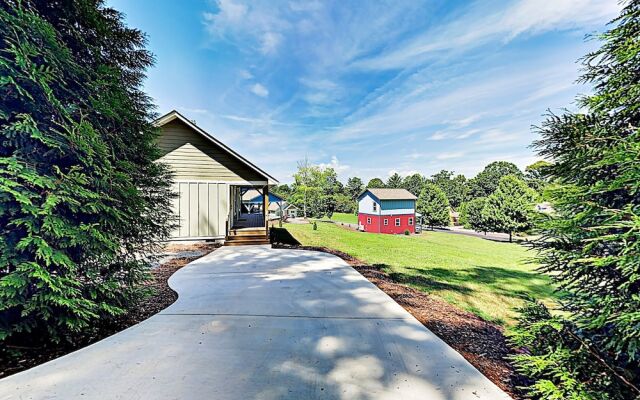 35 Asheville - 1 Br Cabin