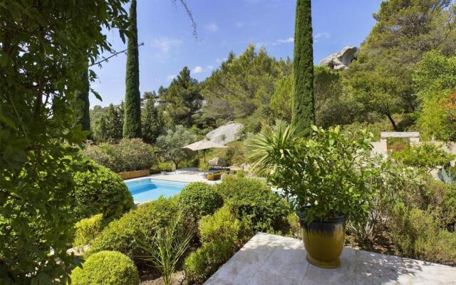 Maison Les Baux-de-Provence, 6 pièces, 8 personnes - FR-1-599-63