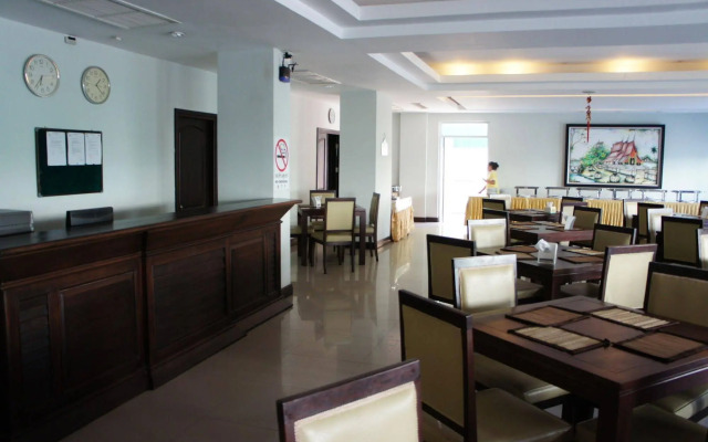 Heuang Chaleun Hotel