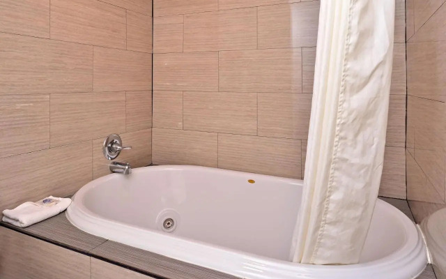 Western Inn Suites