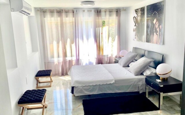 La Sala Shabby Chic Bungalow In 5 Min Walk From The Puerto Banus Beaches