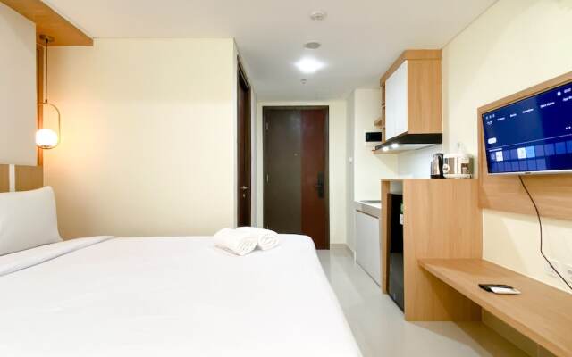 Minimalist And Strategic Studio At Pollux Chadstone Apartment