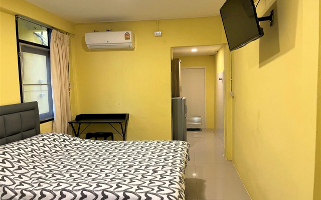 Taphouse Guest House