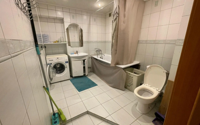 На Проспекте Луначарского