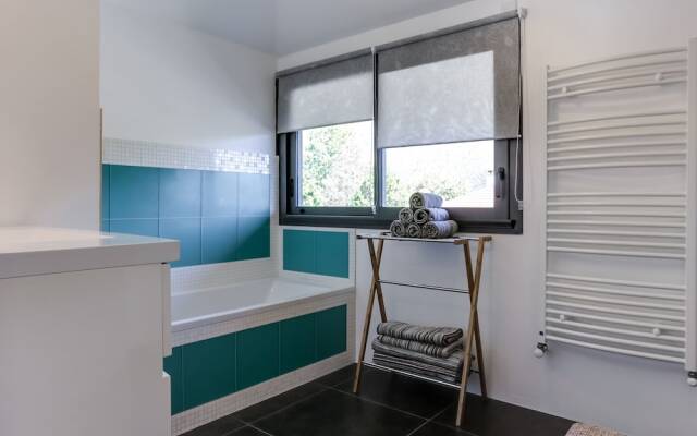 Chaparon Superbe Maison Bois 3 min à Pied du lac