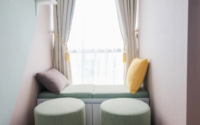 Warm and Cozy Stay Studio Room @ M-Town Apartment