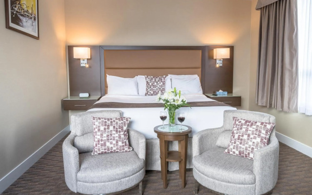 Mstar Hotel